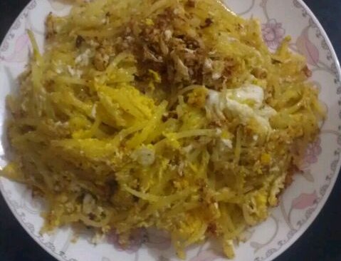 土豆丝炒鸡蛋的做法