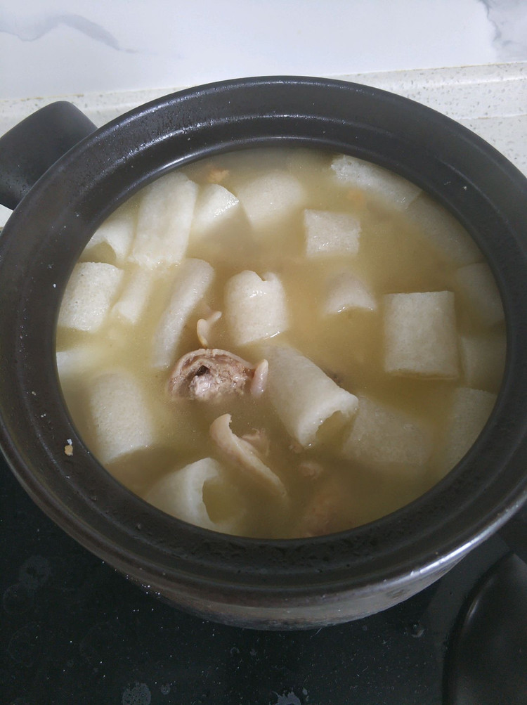 竹荪炖鸡汤的做法