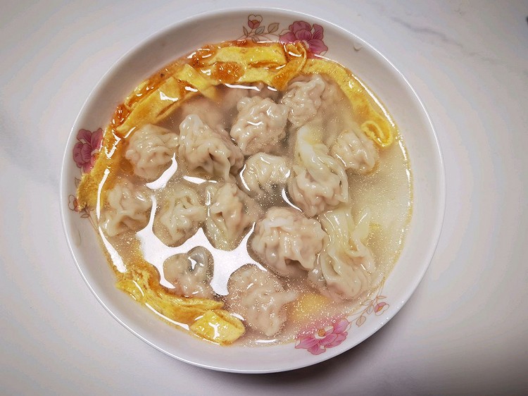 皮蛋猪肉小馄饨 拿捏!的做法