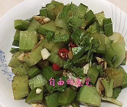 凉拌青萝卜的做法