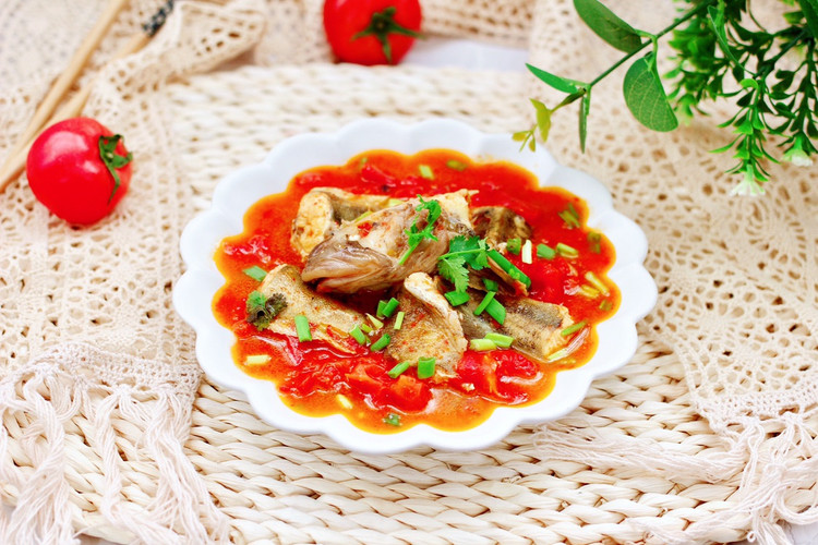 酸汤番茄海鲶鱼的做法