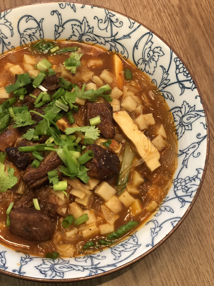 西安牛肉小炒泡馍的做法