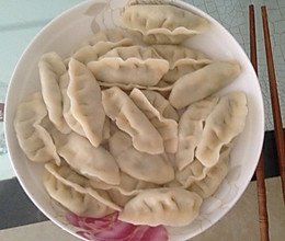 莲菜韭菜馅饺子的做法