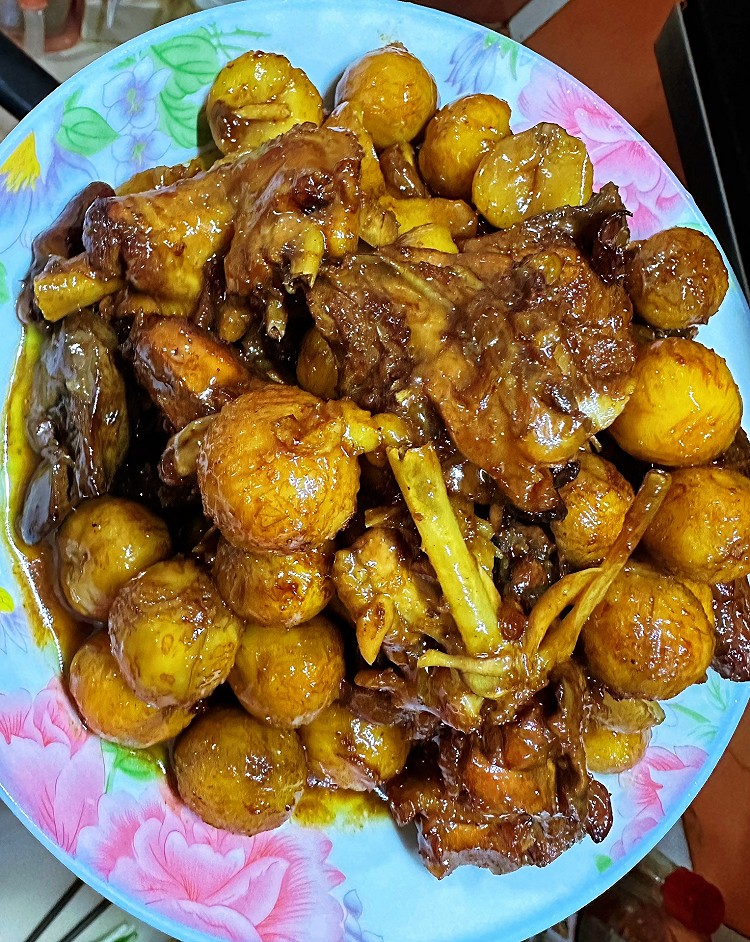 板栗烧鸡的做法
