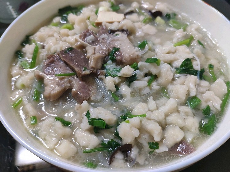家常秘制牛肉泡馍的做法
