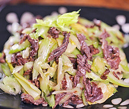 #入秋滋补正当时#家常小炒西芹炒牛肉的做法