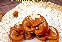 德国碱水面包『mini布雷结Brezel』的做法