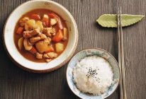 咖喱鸡肉饭的做法
