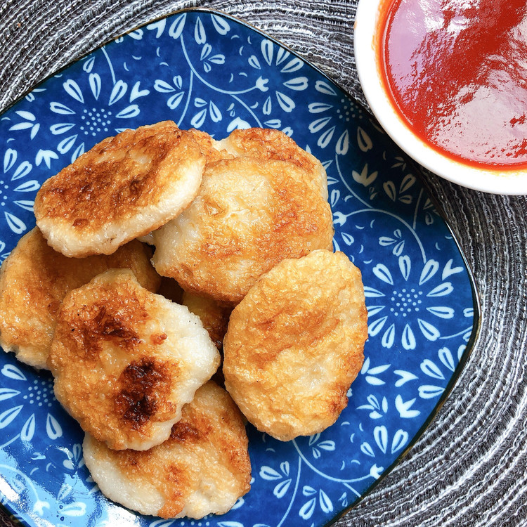简易版香煎墨鱼饼的做法