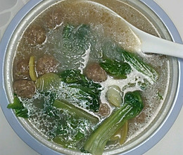 汆丸子的做法