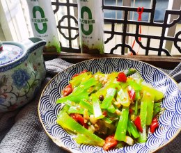 #纳福汇轻松喷出美味#凉拌莴笋的做法