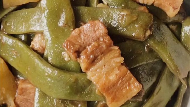 东北四大炖—炖豆角（肉香而不腻）的做法