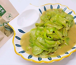 #夏日鲜味轻享健康#清炒丝瓜的做法