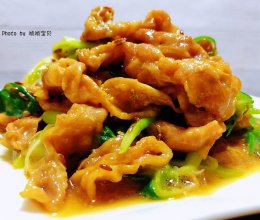 #换着花样吃早餐#葱爆羊肉片的做法