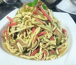 #餐桌上的春日限定#煮干丝的做法