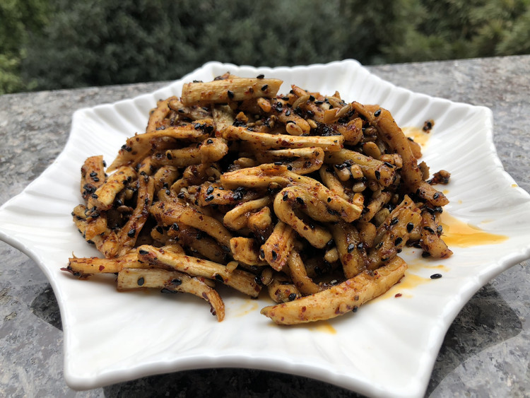 麻辣萝卜干咸菜的做法