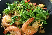 大虾炒鸡腿的做法