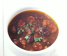 黑豆香肠汤的做法