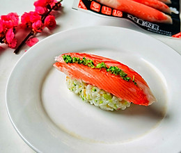 #极地鲜味厨艺大比拼#美味蟹柳饭团的做法
