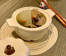 【夏日喝汤系列】冬瓜排骨裙带菜的做法