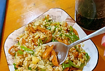 #一学就会快手菜#青椒肉丝炒饭的做法