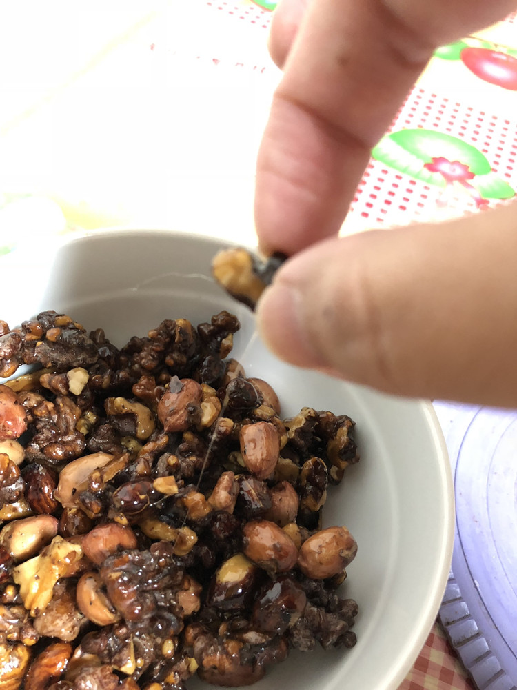 蜂蜜坚果的做法