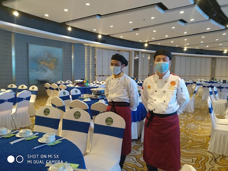年会大盆菜上门的做法