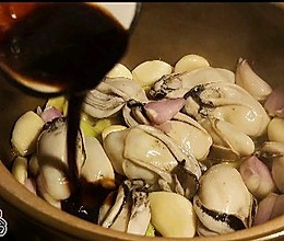 姜葱焗生蚝的做法