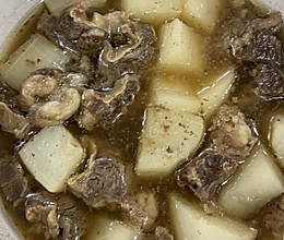 萝卜牛腩煲的做法