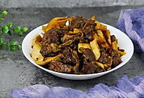 #秋天怎么吃#热辣暖胃——笋子红烧牛肉的做法