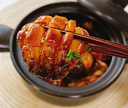 鲍鱼砂锅鸡翅的做法