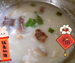 腊肉煮豆皮的做法