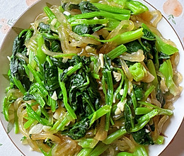 #李锦记X豆果 夏日轻食美味榜#菠菜炒粉条，简单的美味！的做法