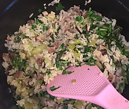 香肠菜饭（铸铁锅版）的做法