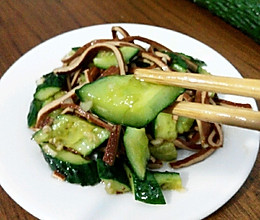 黄瓜拌豆腐丝的做法