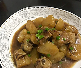 土豆炖排骨（不辣版）的做法