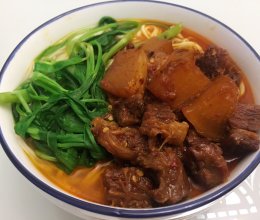 麻辣萝卜牛腩的做法