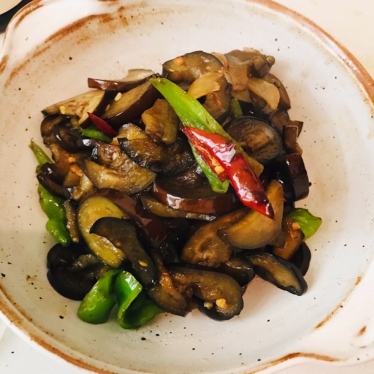 青椒炒茄子的做法