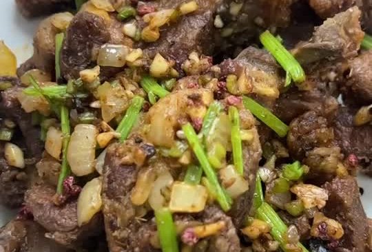 孜然羊肉（伪烤制）0科技0狠活儿！的做法