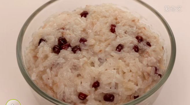 红豆八宝糯米饭的做法