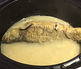 砂锅鲈鱼汤的做法
