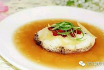 宝宝大脑发育黄金期，这种食物当然不能少！清蒸鳕鱼的做法