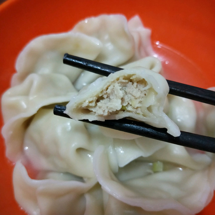 猪肉大葱饺子的做法