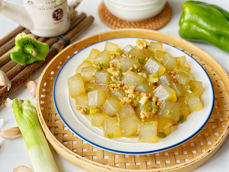 肉末炒焖子的做法