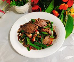 辣炒牛腩的做法