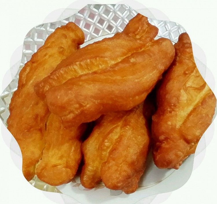 自制奶香油条的做法