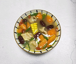 胡萝卜玉米汤#元宵节美食大赏#的做法