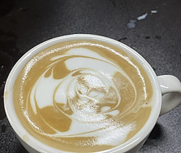 #刘畊宏女孩减脂饮食#上班族的续命神器拿铁咖啡☕️的做法