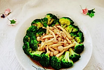 白玉菇西兰花的做法