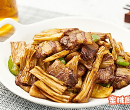 腐竹烧肉的做法